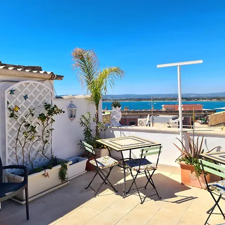 Lägenhet Casa Eunice Di Ortigia *