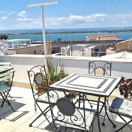 Casa Eunice Di Ortigia